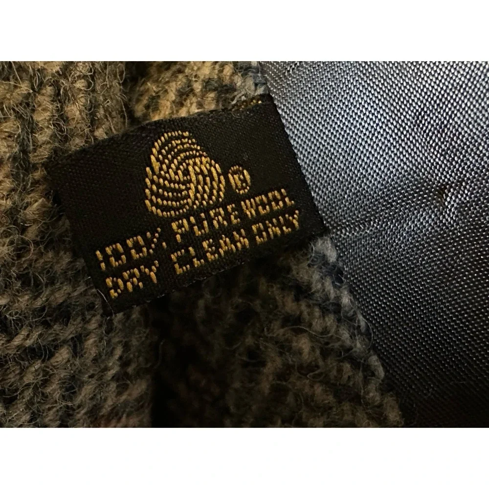VTG Harris Tweed Hand Woven 100% Scottish Wool Herringbone Jacket Blazer Men 42‎